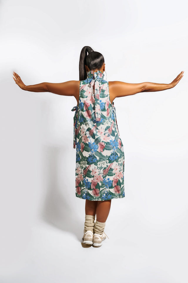 April Daniels SS23 Floral Apron Top - SewSewYou