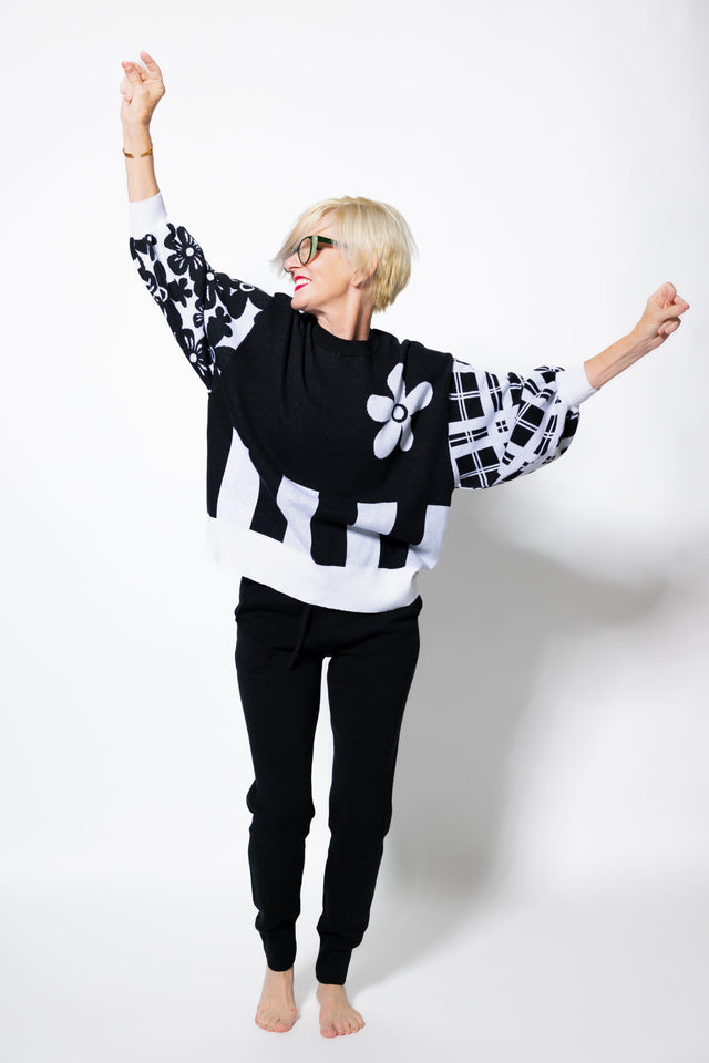 Black/White Lounge Sweater - SewSewYou