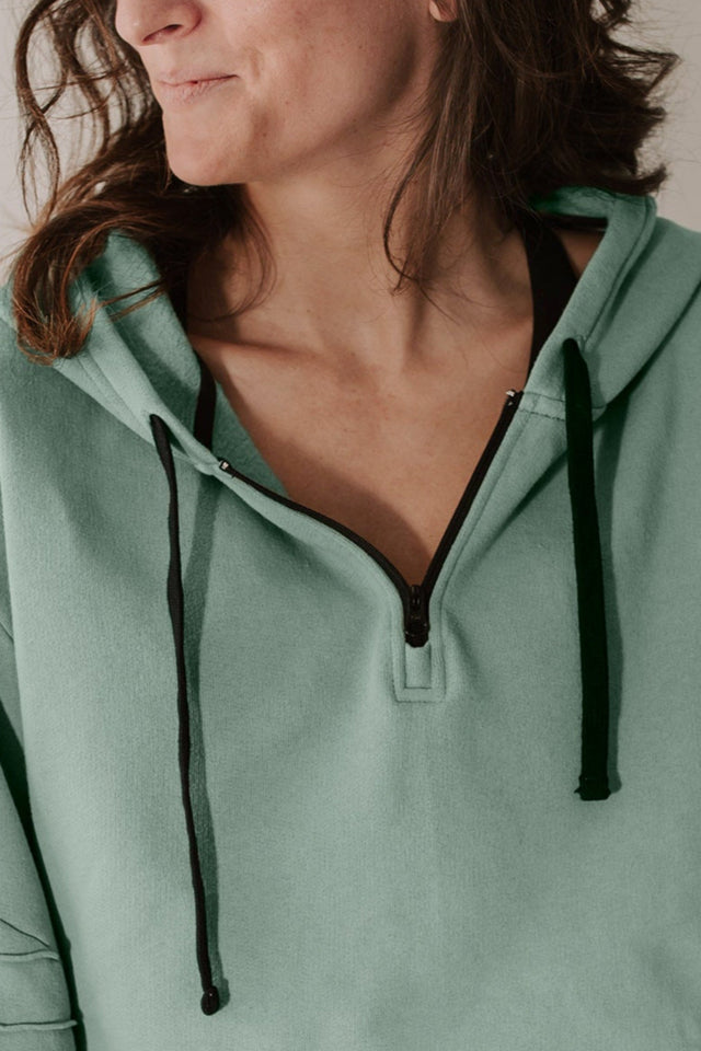 Elevate SS22 Comeback Green Bay Cropped Hoodie - SewSewYou