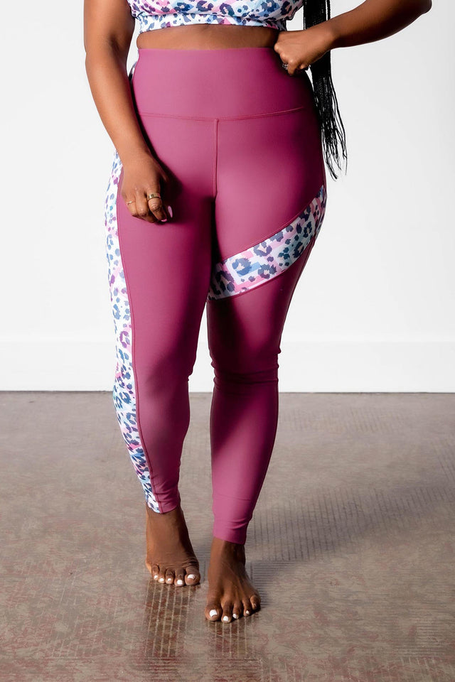 GFix Active Freedom SS22 Berry Leggings w/ Printed Leg Panel - SewSewYou