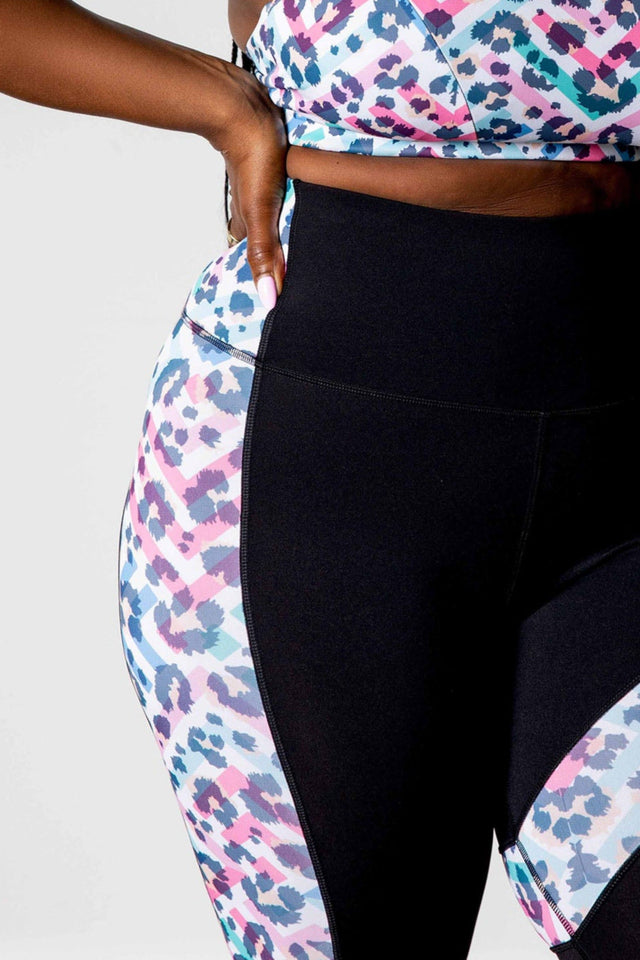 GFix Active Freedom SS22 Black Leggings w/ Printed Leg Panel - SewSewYou