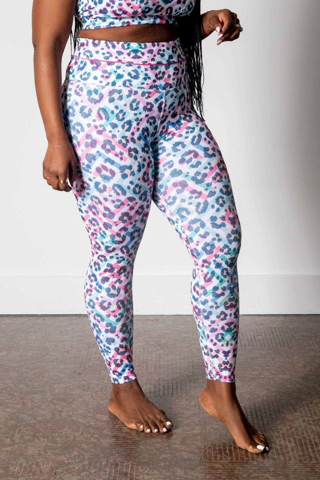 GFix Active Freedom SS22 Printed Leggings w/ Contrast Waist Piping - SewSewYou