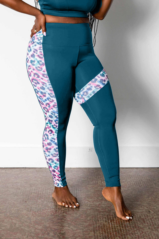 GFix Active Freedom SS22 Teal Leggings w/ Printed Leg Panel - SewSewYou