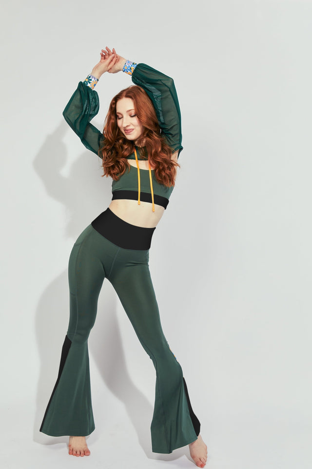 Melissa Becraft SS23 Comeback Green/Black Flare Leggings - SewSewYou