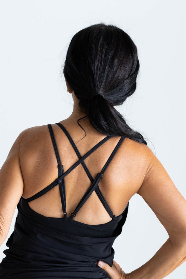 tWinning w/ Dawn & Cher AW22 Black Sports Bra Tank - SewSewYou