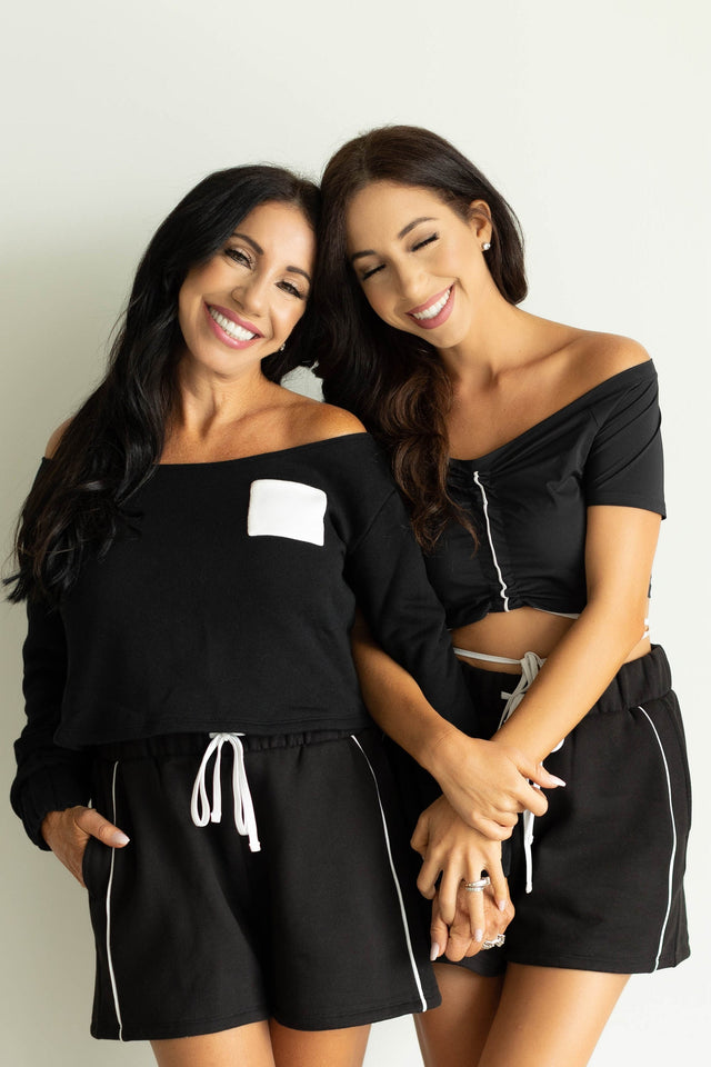 tWinning w/ Dawn & Cher AW22 Black+White Waist Tie T-Shirt - SewSewYou